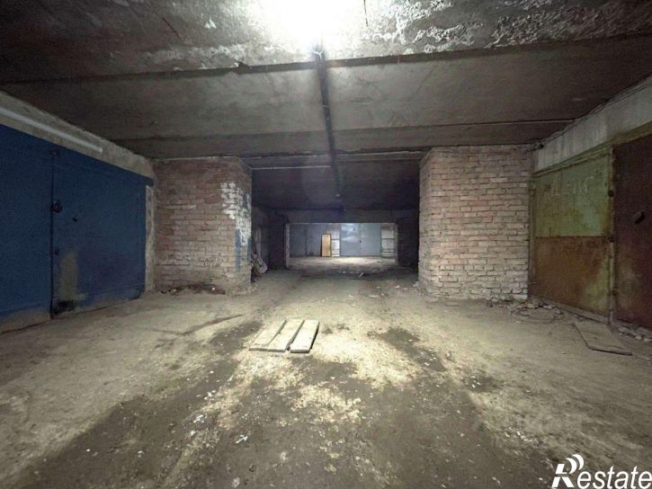 Гараж/парковка пр-кт Октября, 37/4,  д. 37/4