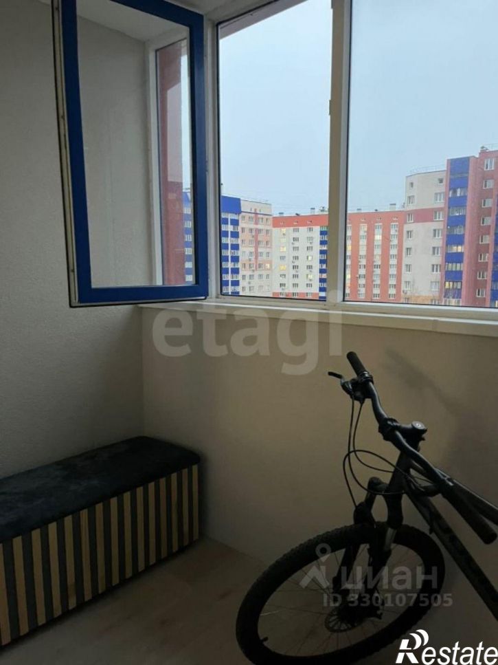 3-комн квартира ул Лазурная, 23,  д. 23