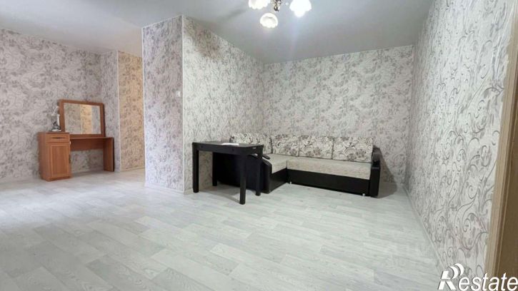 1-комн квартира Затон микрорайон, улица Шмидта,дом 41