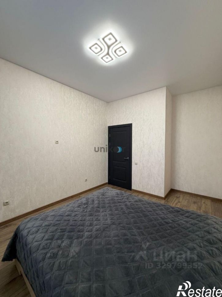 2-комн квартира улица Рахимьяна Насырова, 7,  д. 7