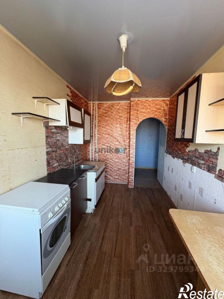 3-комн квартира город Октябрьский, мкр 34-й