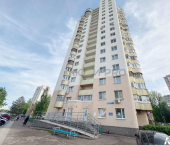 3-комн, 78кв м, этаж 19/19 ул Максима Рыльского, 8
