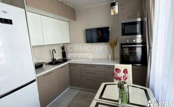 3-комн квартира Уфа, улица Фатыха Иксанова, 3