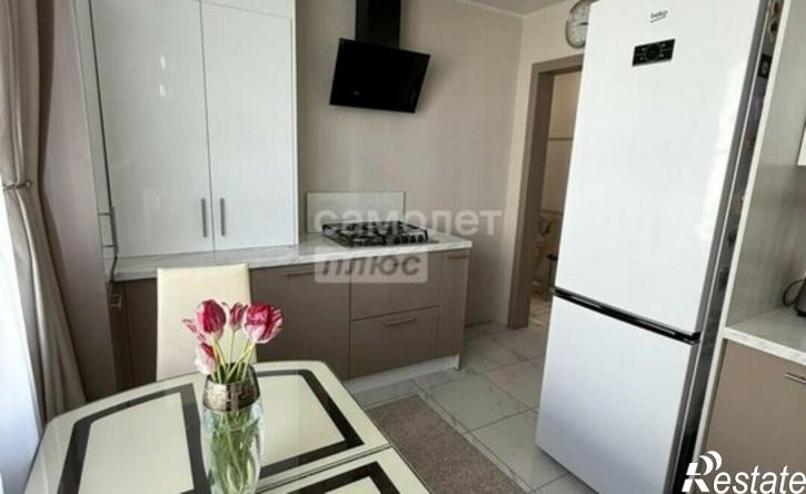 3-комн квартира Уфа, улица Фатыха Иксанова, 3