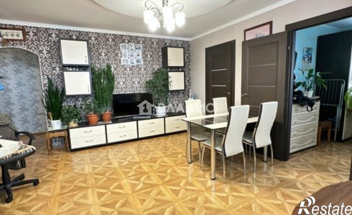 3-комн квартира Уфа, улица Ахметова, 320/1