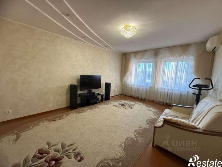 3-комн квартира улица Кирова,дом 99