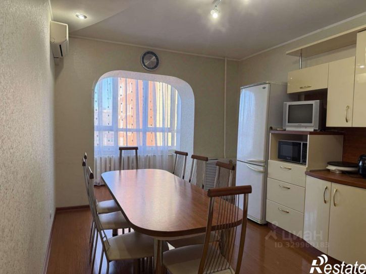 3-комн квартира улица Кирова,дом 99