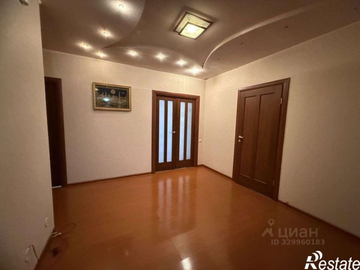 3-комн квартира улица Кирова,дом 99