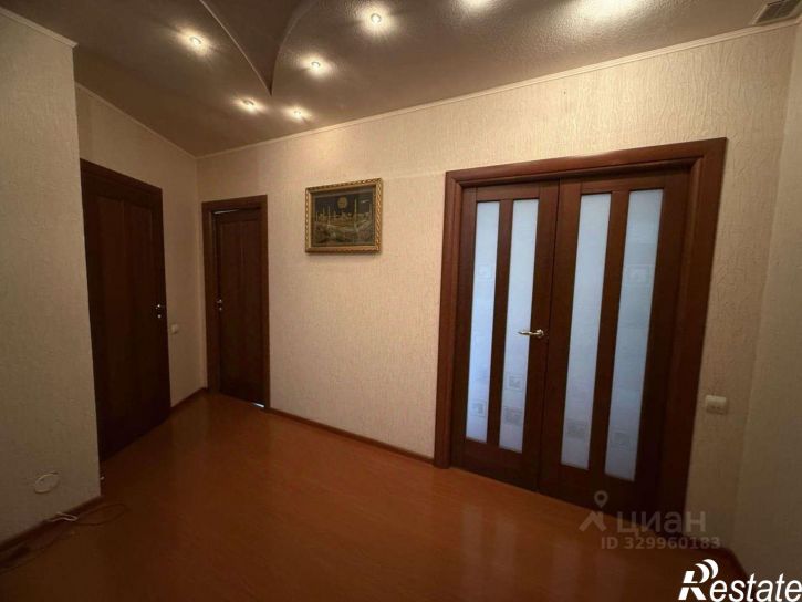 3-комн квартира улица Кирова,дом 99