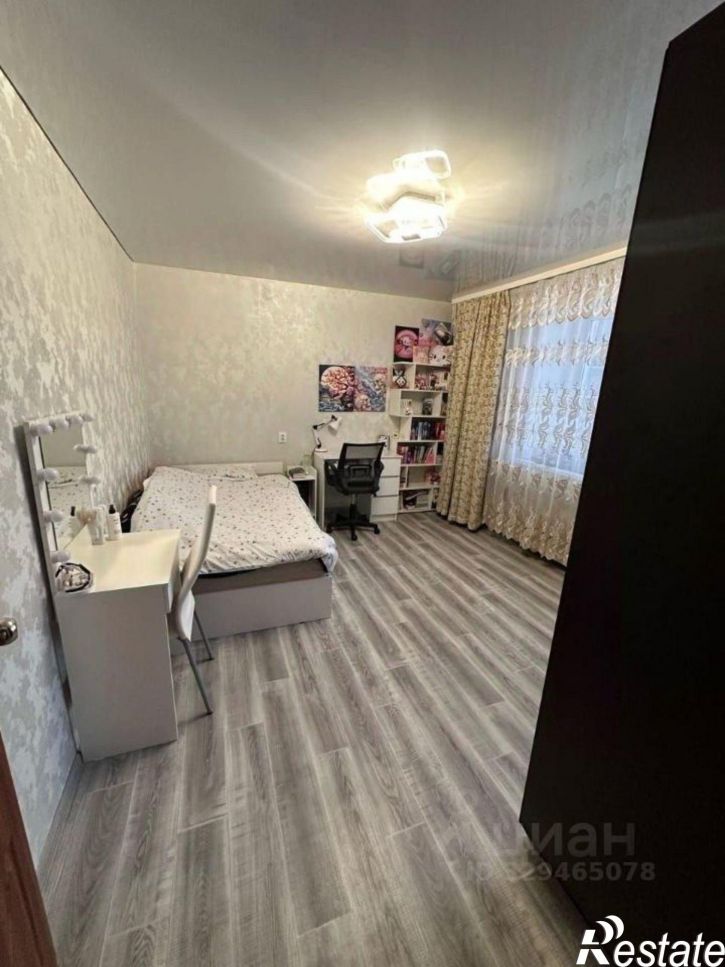 3-комн квартира улица Докучаева, 12,  д. 12