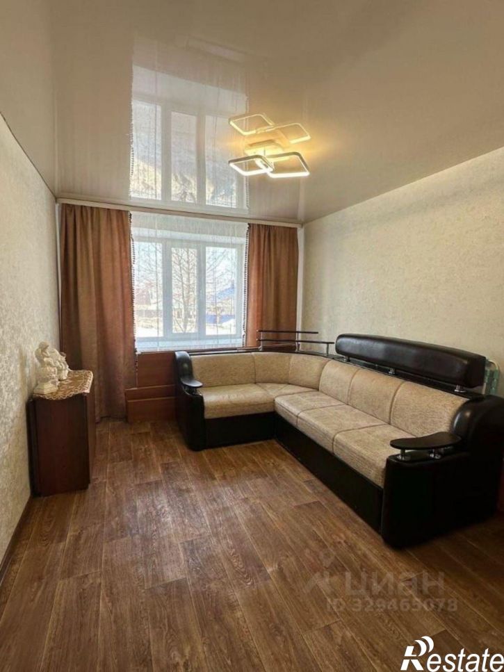 3-комн квартира улица Докучаева, 12,  д. 12