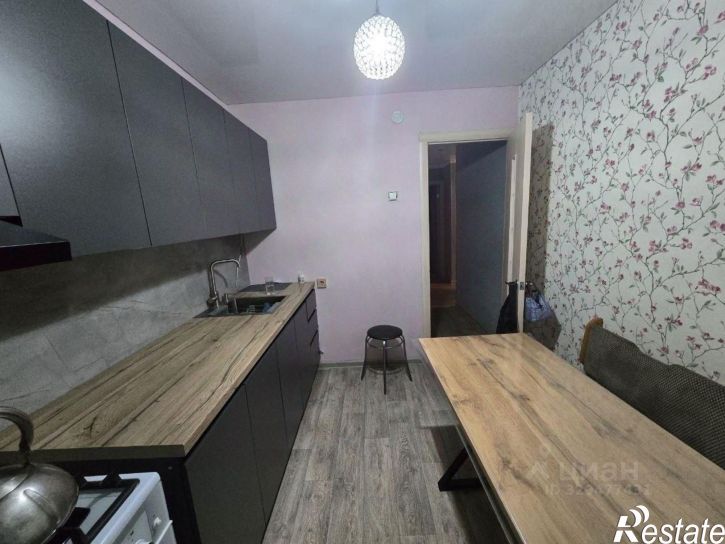 3-комн квартира ул Стахановская, 12,  д. 12