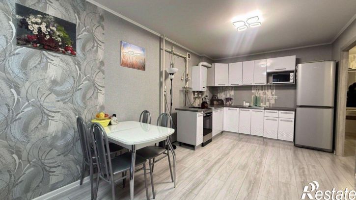 2-комн квартира ул Бориса Перина, 5,  д. 5