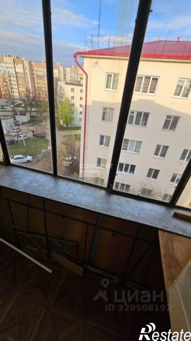 2-комн квартира 35-й мкр, д.10