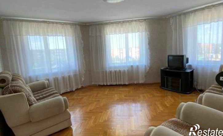 1-комн квартира улица Зиннура Зарипова, 11,  д. 11