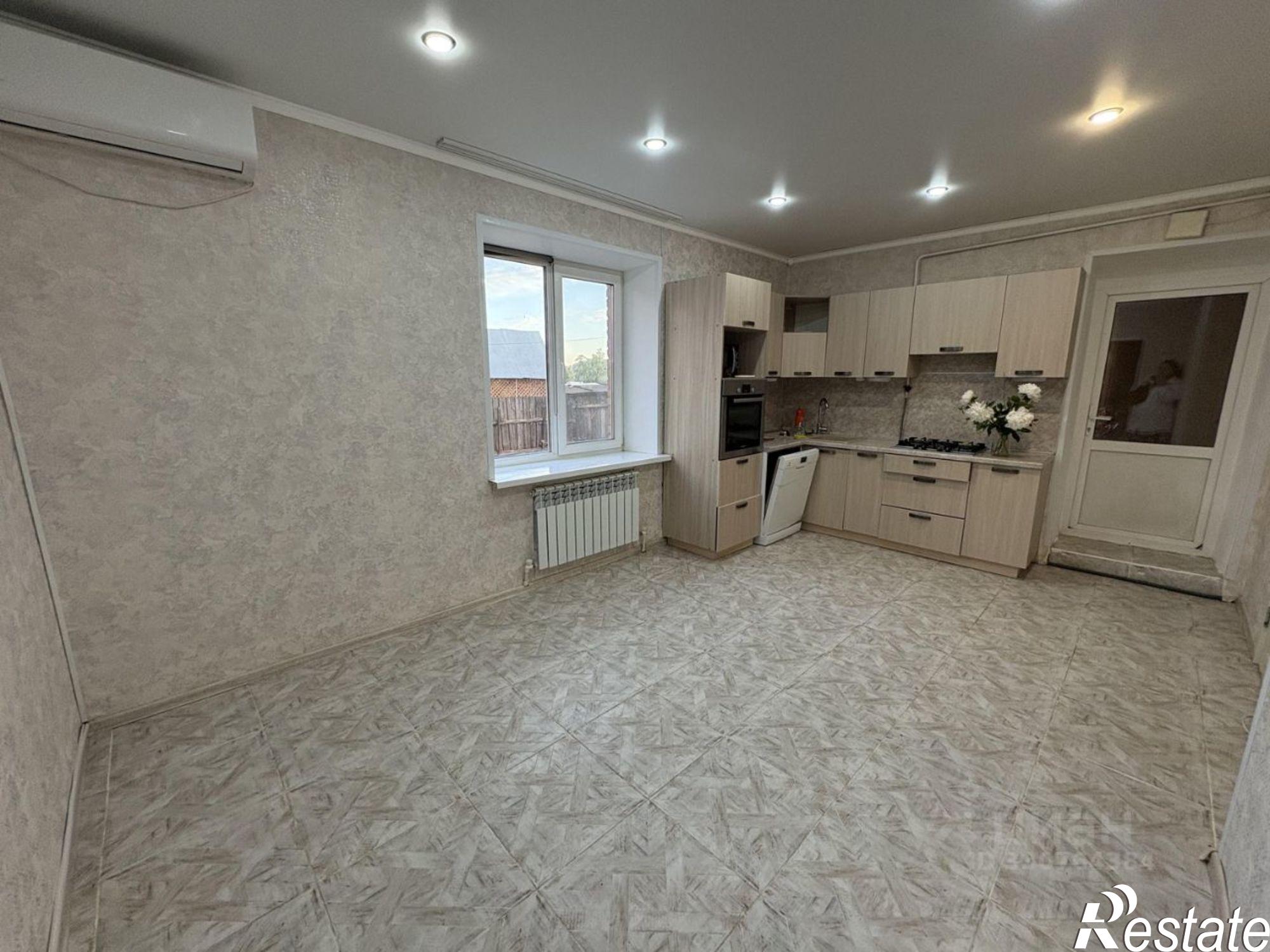 Купить дачу, дом, коттедж за 6 700 000 рублей на ул Юрия Ежова