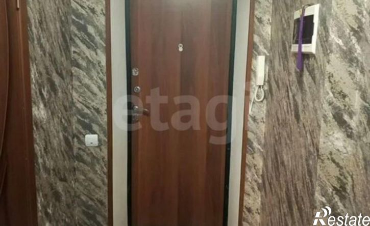 2-комн квартира Революционная улица, 21,  д. 21