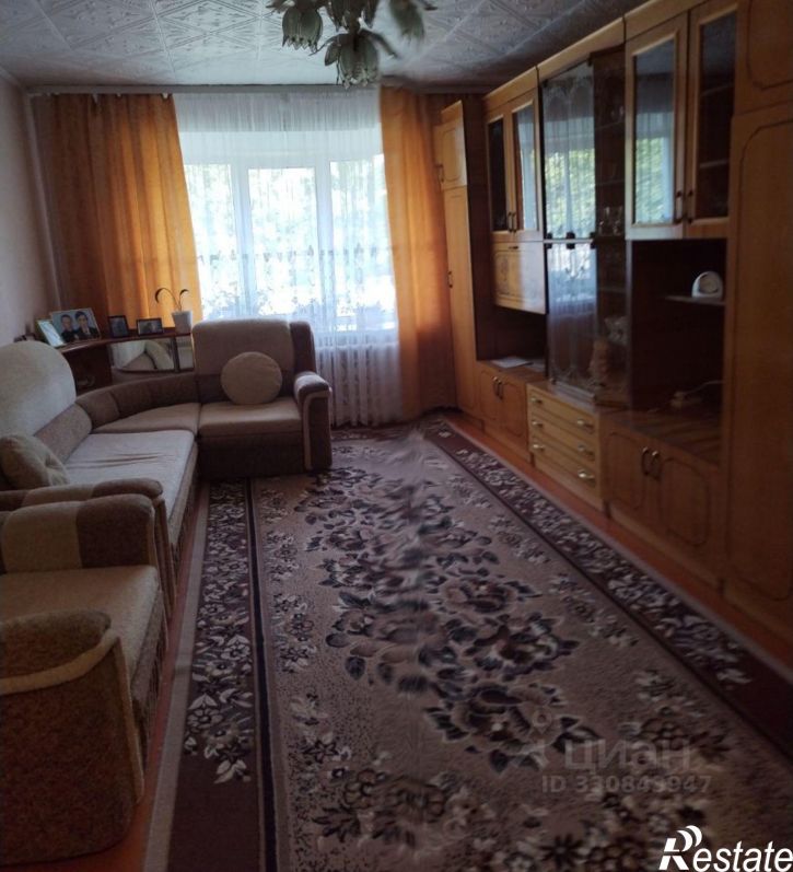 4-комн квартира ул Азина, 11,  д. 11
