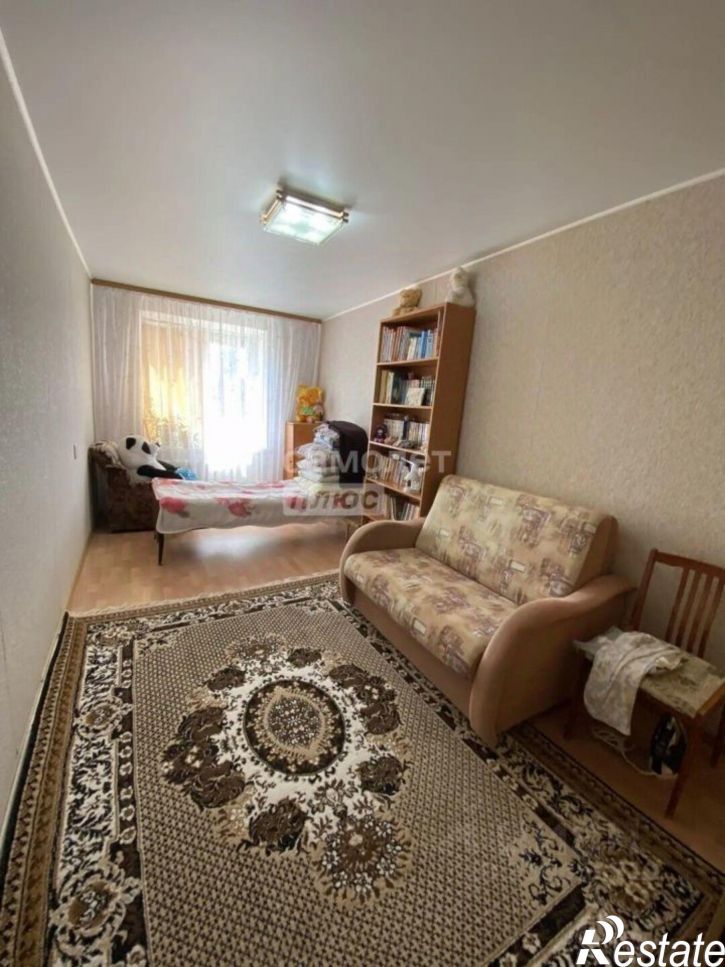 2-комн квартира ул Шахтостроительная, 8,  д. 8