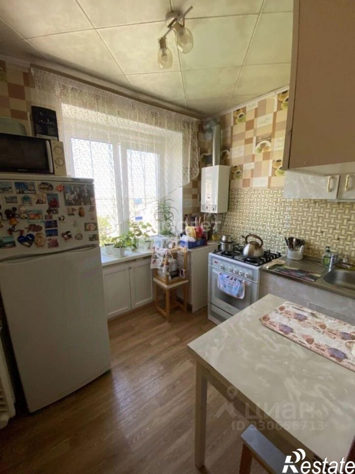 2-комн квартира ул Шахтостроительная, 8,  д. 8