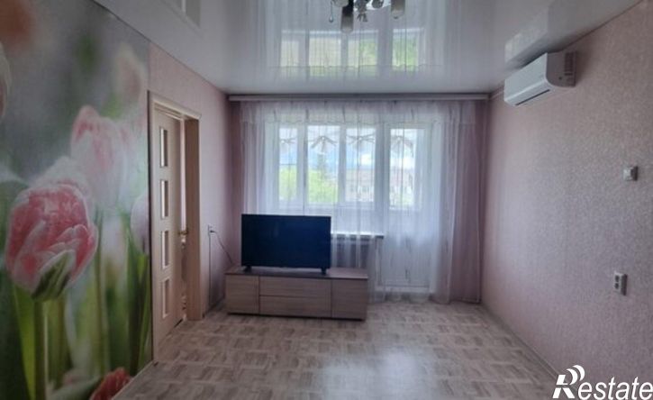 3-комн квартира улица 50 лет Октября, 54,  д. 54