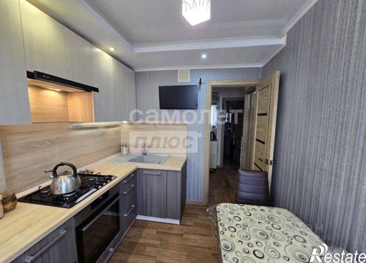 3-комн квартира ул Кочеткова, 3,  д. 3