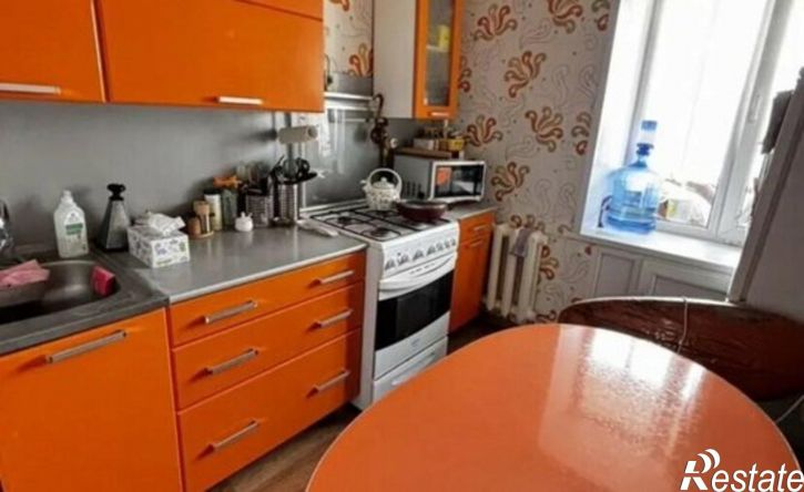 2-комн квартира улица Островского, 3,  д. 3
