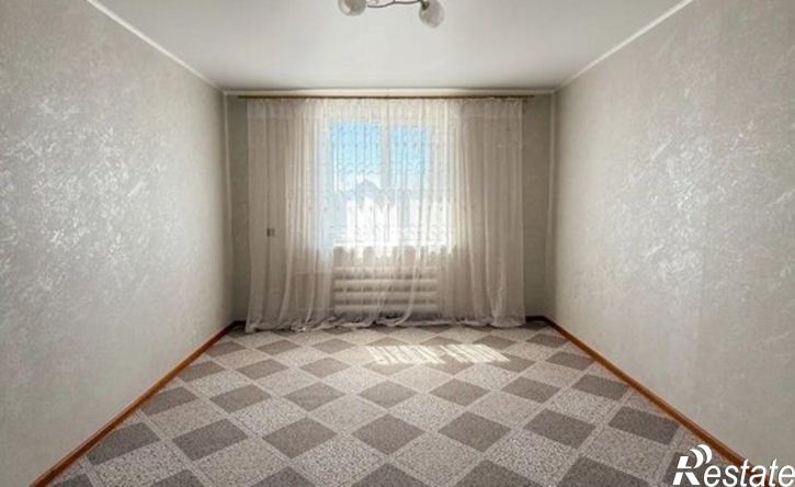 4-комн квартира ул Зиннура Зарипова, 5,  д. 5