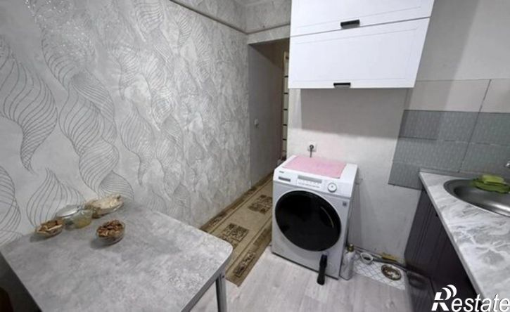 2-комн квартира мкр 32-й, 37,  д. 37