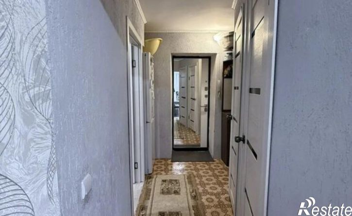 2-комн квартира мкр 32-й, 37,  д. 37