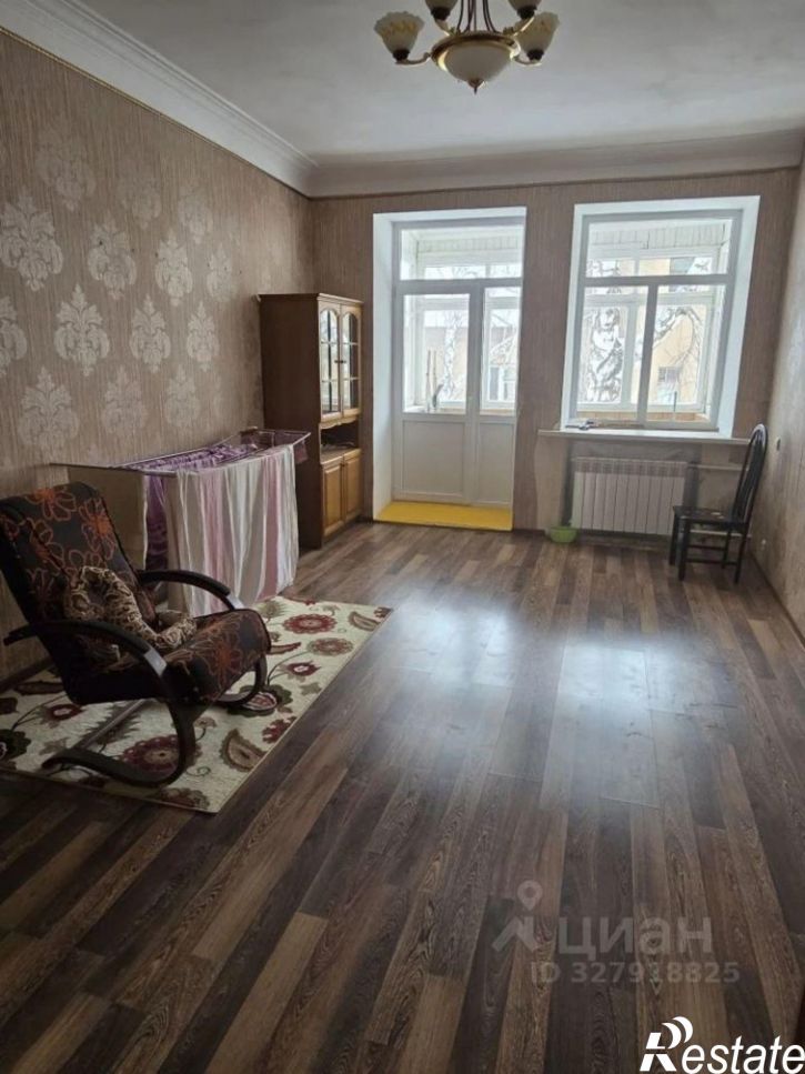 3-комн квартира ул Стахановская, 54,  д. 54