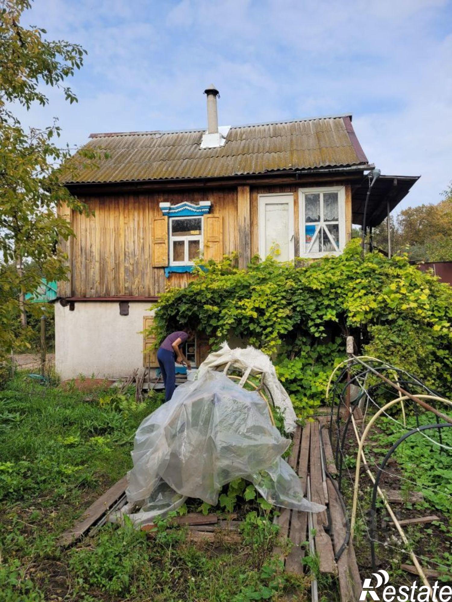 Купить дачу, дом, коттедж за 300 000 рублей