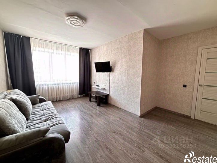 2-комн квартира ул Лазурная, 11,  д. 11