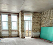 2-комн, 46кв м, этаж 1/4 улица Ивана Спатара, 18