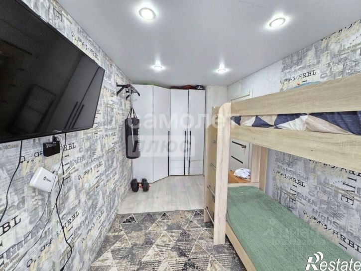 2-комн квартира мкр 32-й, 37,  д. 37