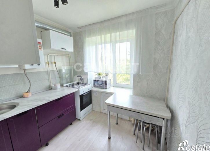 2-комн квартира мкр 32-й, 37,  д. 37