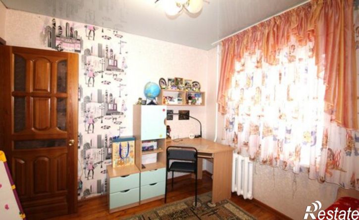 4-комн квартира улица Лесовода Морозова, 7,  д. 7