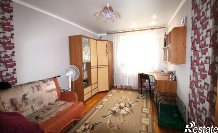 4-комн квартира улица Лесовода Морозова, 7,  д. 7