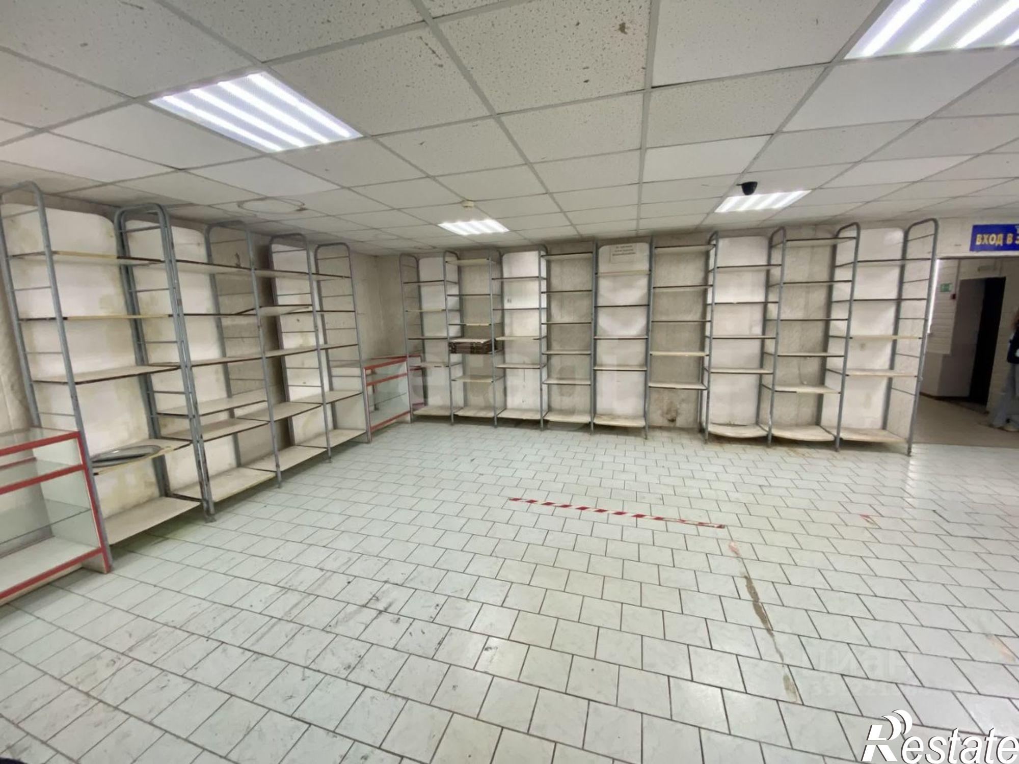 Купить торговое помещение за 7 439 280 рублей на ул Худайбердина, 72