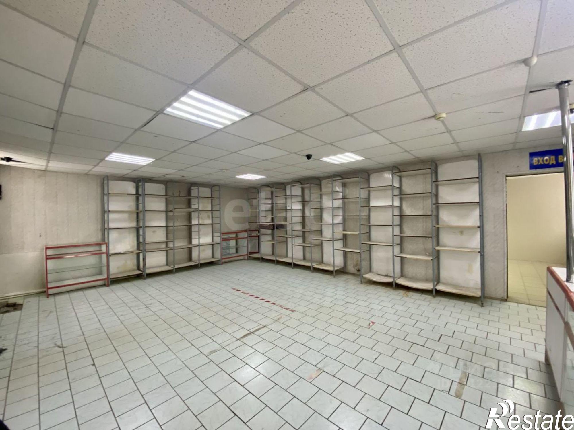 Купить торговое помещение за 7 439 280 рублей на ул Худайбердина, 72