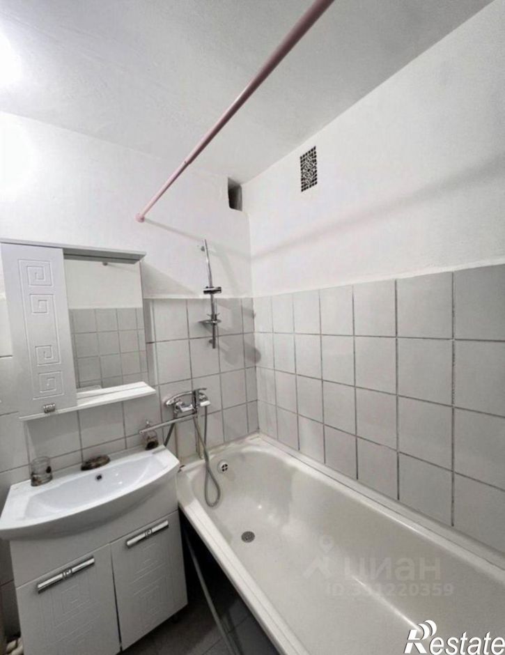 2-комн квартира улица Крупской, 43,  д. 43
