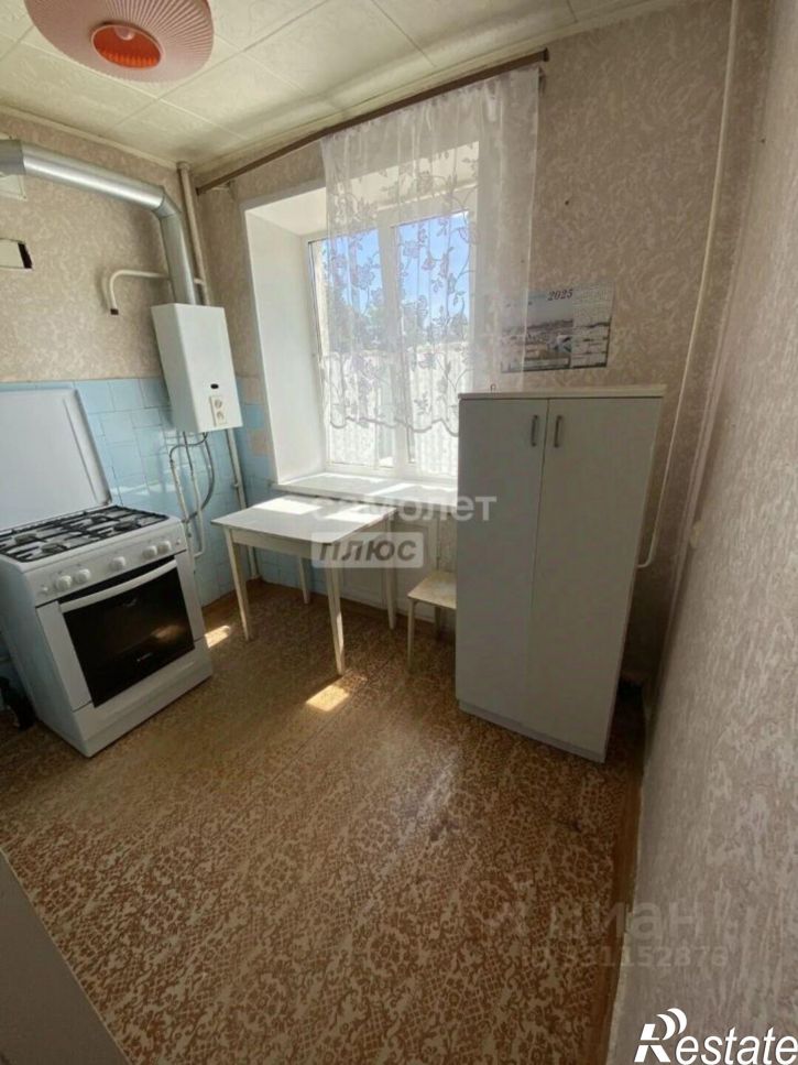 2-комн квартира ул Шахтостроительная, 8,  д. 8