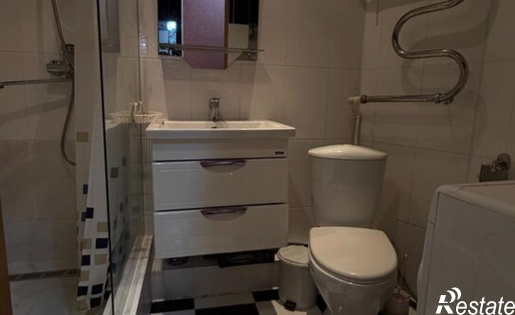 2-комн квартира улица Островского, 5,  д. 5