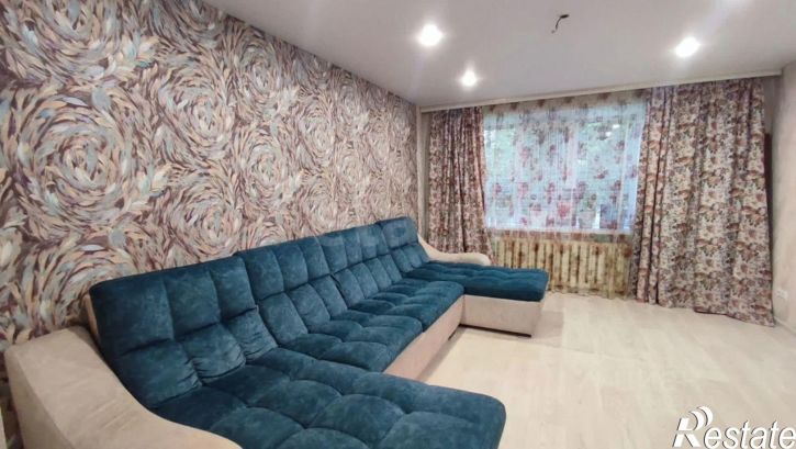 4-комн квартира Интернациональная улица, 120В,  д. 120В