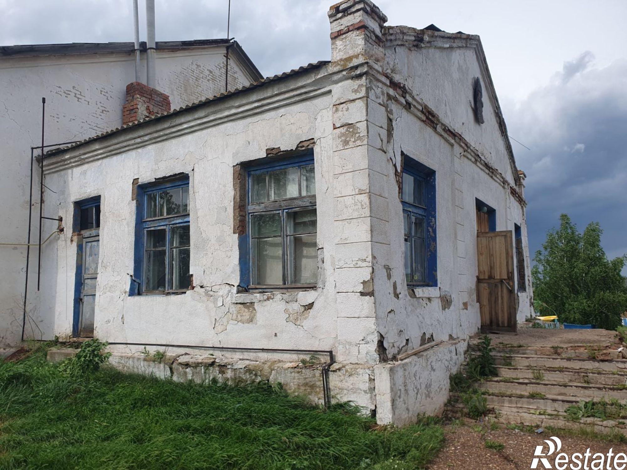 Купить ОСЗ, отдельно стоящее здание за 235 116 рублей на Школьная улица, 3А
