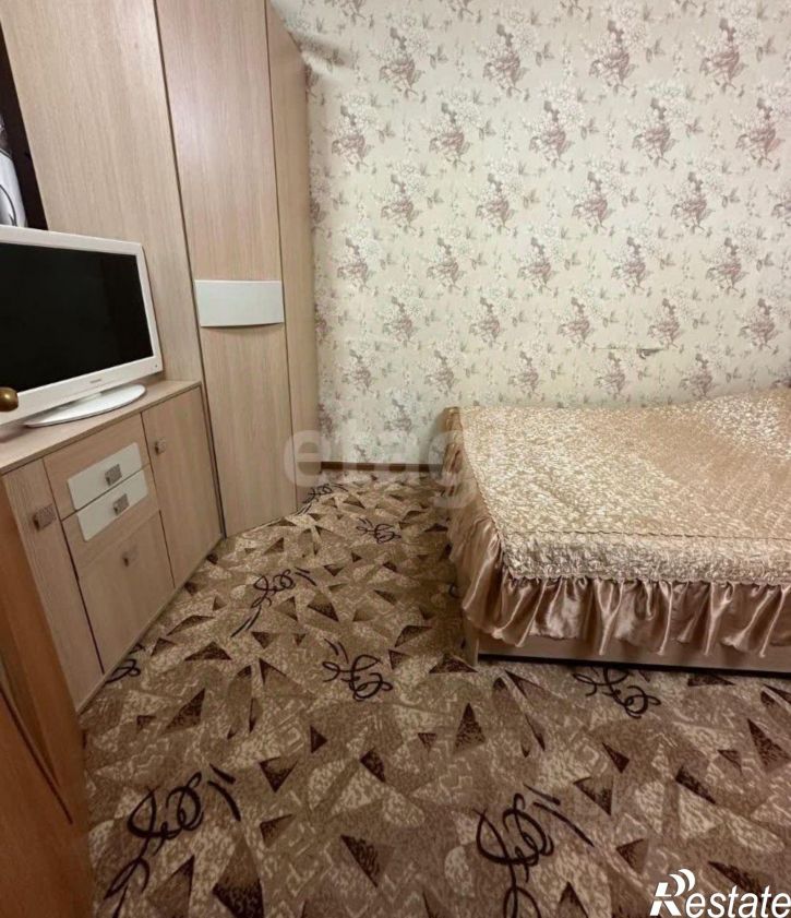 3-комн квартира ул Чкалова, 8,  д. 8