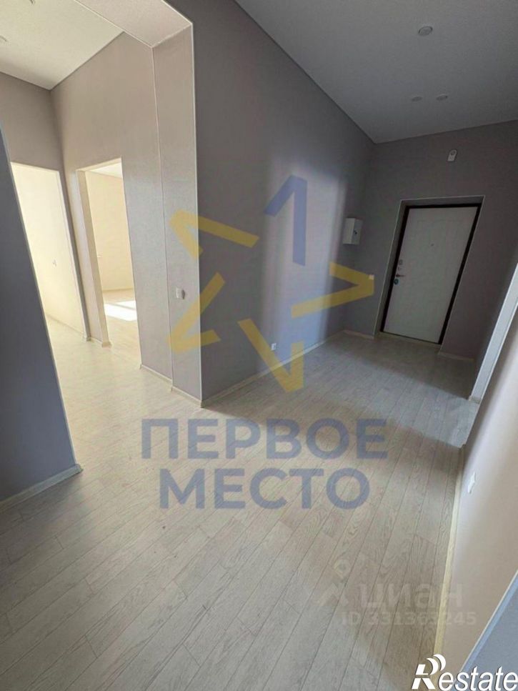 3-комн квартира улица Чистякова, 13,  д. 13