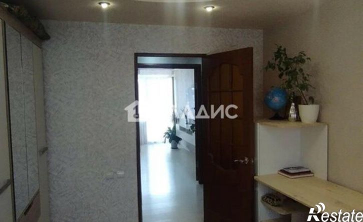 3-комн квартира ул Войкова, 103,  д. 103
