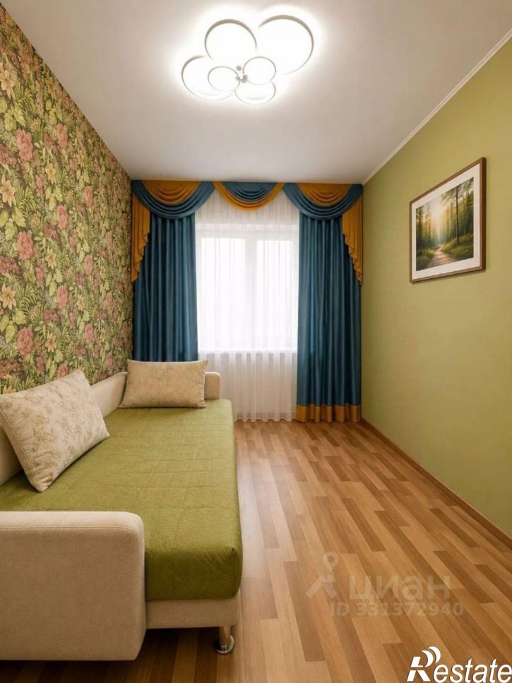 2-комн квартира ул Довлатова, 3,  д. 3