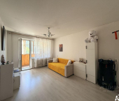 2-комн, 44кв м, этаж 2/9 улица Баязита Бикбая, 23